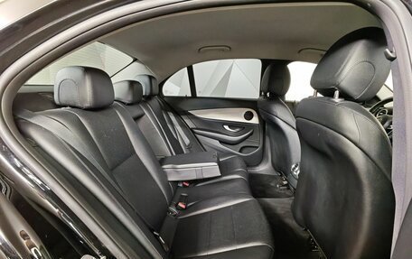 Mercedes-Benz E-Класс, 2018 год, 2 055 000 рублей, 15 фотография