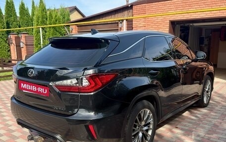 Lexus RX IV рестайлинг, 2017 год, 3 950 000 рублей, 4 фотография