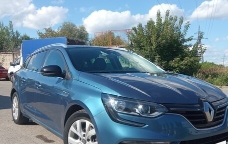 Renault Megane IV, 2019 год, 1 400 000 рублей, 2 фотография