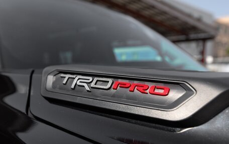 Toyota Sequoia, 2023 год, 9 350 000 рублей, 9 фотография