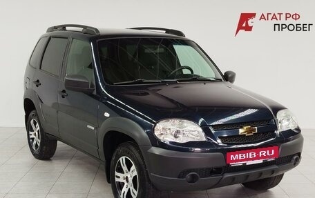 Chevrolet Niva I рестайлинг, 2016 год, 760 000 рублей, 3 фотография