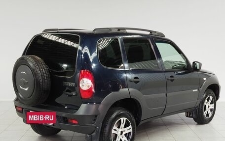 Chevrolet Niva I рестайлинг, 2016 год, 760 000 рублей, 5 фотография