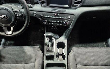 KIA Sportage IV рестайлинг, 2017 год, 1 835 000 рублей, 13 фотография