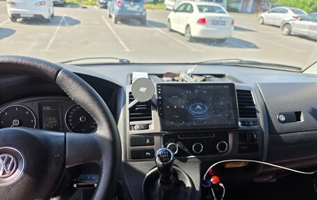 Volkswagen Multivan T5, 2011 год, 1 600 000 рублей, 14 фотография