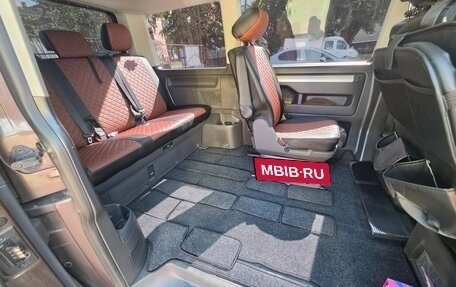 Volkswagen Multivan T5, 2011 год, 1 600 000 рублей, 7 фотография