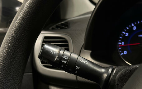Hyundai Solaris II рестайлинг, 2015 год, 1 029 000 рублей, 19 фотография