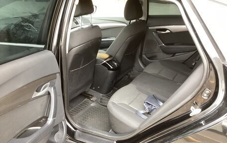 Hyundai i40 I рестайлинг, 2013 год, 750 000 рублей, 11 фотография