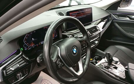 BMW 5 серия, 2021 год, 4 645 000 рублей, 6 фотография