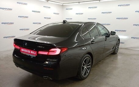 BMW 5 серия, 2021 год, 4 645 000 рублей, 3 фотография