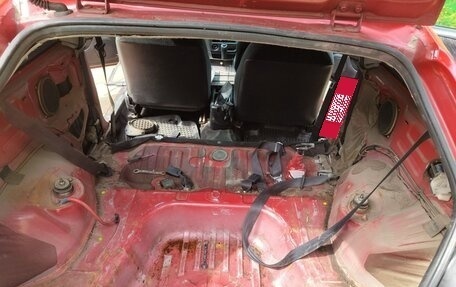 Mitsubishi Mirage VI рестайлинг, 1998 год, 200 000 рублей, 11 фотография