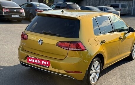 Volkswagen Golf VII, 2018 год, 1 999 999 рублей, 5 фотография