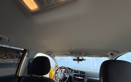 Volkswagen Golf VII, 2018 год, 1 999 999 рублей, 19 фотография