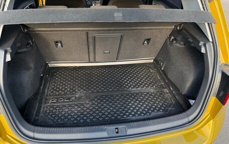 Volkswagen Golf VII, 2018 год, 1 999 999 рублей, 22 фотография