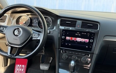 Volkswagen Golf VII, 2018 год, 1 999 999 рублей, 17 фотография