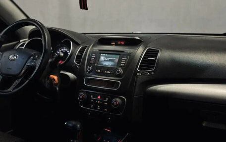 KIA Sorento II рестайлинг, 2013 год, 1 640 000 рублей, 11 фотография