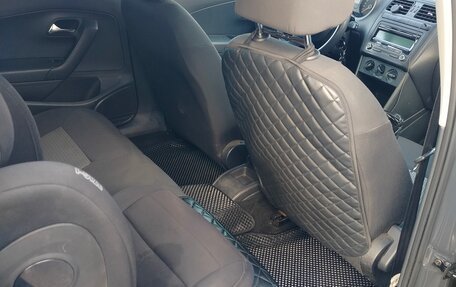 Volkswagen Polo VI (EU Market), 2012 год, 600 000 рублей, 11 фотография
