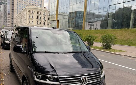 Volkswagen Multivan T6 рестайлинг, 2021 год, 8 700 000 рублей, 21 фотография