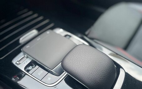 Mercedes-Benz CLA, 2019 год, 2 900 000 рублей, 19 фотография