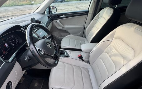 Volkswagen Tiguan II, 2017 год, 2 500 000 рублей, 10 фотография
