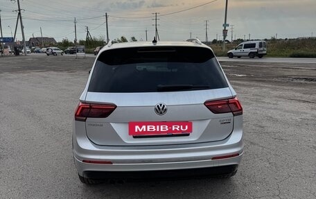 Volkswagen Tiguan II, 2017 год, 2 500 000 рублей, 4 фотография