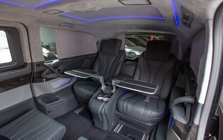 Mercedes-Benz V-Класс, 2024 год, 20 600 000 рублей, 2 фотография