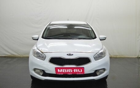 KIA cee'd III, 2013 год, 800 000 рублей, 2 фотография