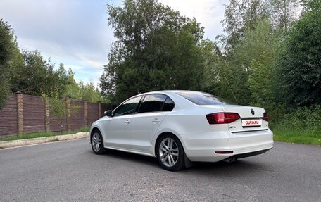 Volkswagen Jetta VI, 2016 год, 1 398 000 рублей, 2 фотография