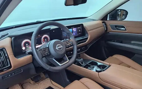 Nissan Pathfinder, 2024 год, 4 800 000 рублей, 9 фотография