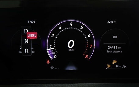 Volkswagen Tiguan, 2024 год, 4 390 000 рублей, 16 фотография