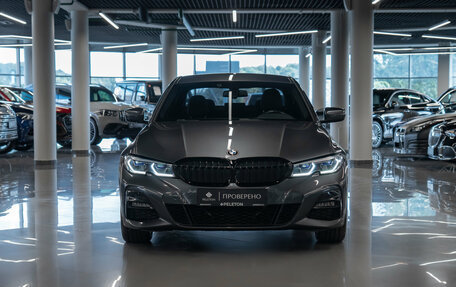BMW 3 серия, 2019 год, 4 320 000 рублей, 3 фотография