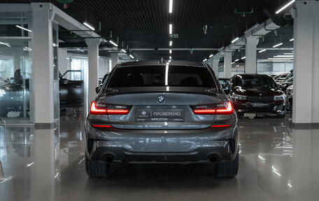 BMW 3 серия, 2019 год, 4 320 000 рублей, 6 фотография