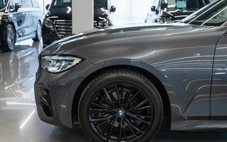BMW 3 серия, 2019 год, 4 320 000 рублей, 19 фотография
