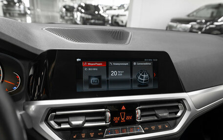 BMW 3 серия, 2019 год, 4 320 000 рублей, 16 фотография