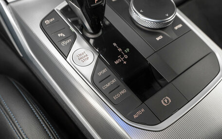 BMW 3 серия, 2019 год, 4 320 000 рублей, 18 фотография