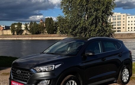 Hyundai Tucson III, 2020 год, 1 980 000 рублей, 1 фотография
