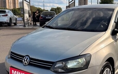 Volkswagen Polo VI (EU Market), 2012 год, 365 000 рублей, 1 фотография
