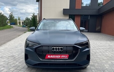 Audi e-tron Sportback I, 2022 год, 5 900 000 рублей, 1 фотография