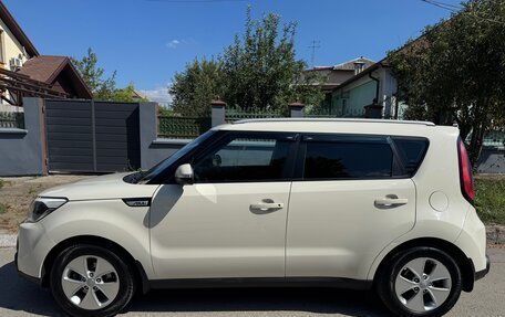 KIA Soul II рестайлинг, 2014 год, 1 250 000 рублей, 2 фотография