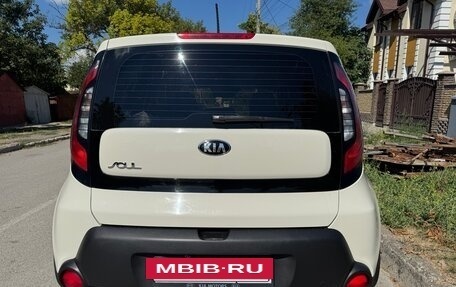 KIA Soul II рестайлинг, 2014 год, 1 250 000 рублей, 3 фотография
