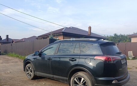 Toyota RAV4, 2017 год, 2 300 000 рублей, 4 фотография
