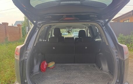 Toyota RAV4, 2017 год, 2 300 000 рублей, 10 фотография