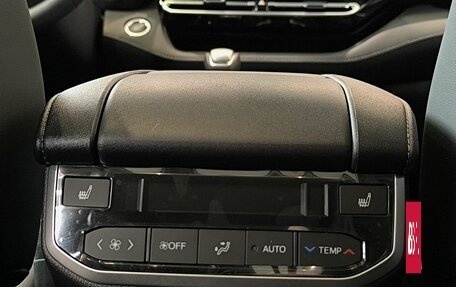 Toyota Highlander, 2026 год, 5 390 000 рублей, 17 фотография