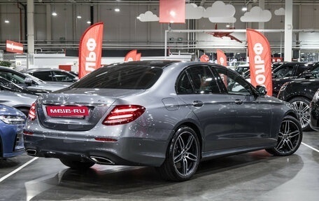 Mercedes-Benz E-Класс, 2017 год, 3 580 000 рублей, 6 фотография