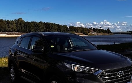 Hyundai Tucson III, 2020 год, 1 980 000 рублей, 2 фотография