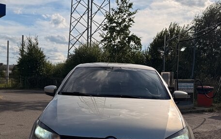 Volkswagen Polo VI (EU Market), 2012 год, 365 000 рублей, 2 фотография