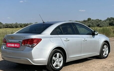 Chevrolet Cruze II, 2013 год, 830 000 рублей, 5 фотография
