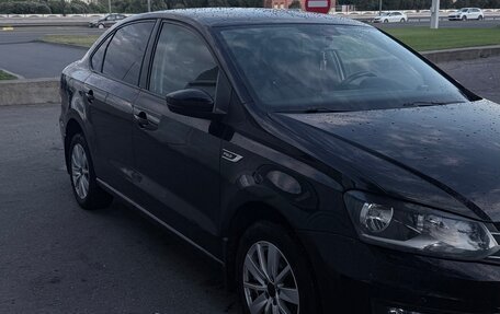 Volkswagen Polo VI (EU Market), 2018 год, 1 100 000 рублей, 2 фотография