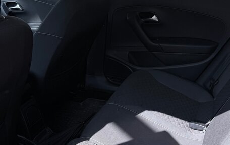 Volkswagen Polo VI (EU Market), 2018 год, 1 100 000 рублей, 13 фотография