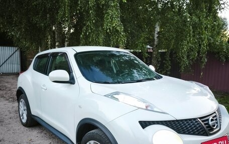 Nissan Juke II, 2014 год, 915 000 рублей, 2 фотография