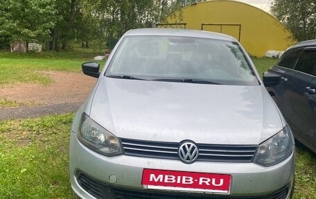 Volkswagen Polo VI (EU Market), 2013 год, 485 000 рублей, 2 фотография